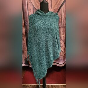 Chenille Knit Hooded Poncho w/Fringe Side